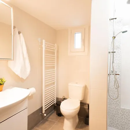 F & B Collection - Flat For 3 Apartmán *